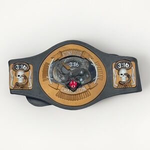 Jakks WWF Rattlesnake Stone Cold Steve Austin 3D Foam Kids Belt Smoking Skull